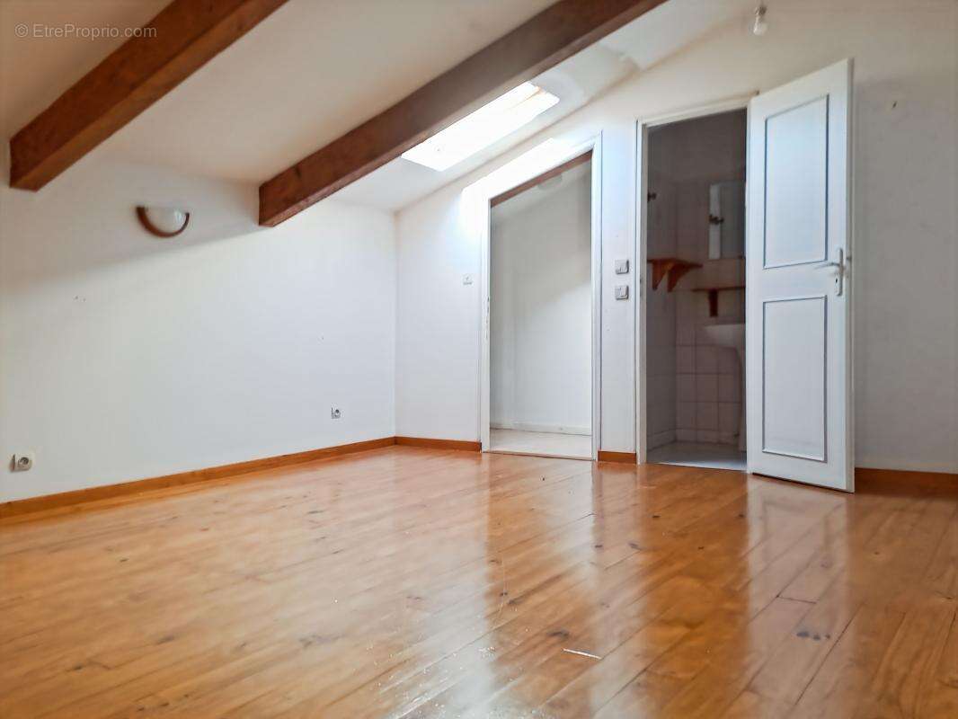 Maison à CHATEAU-ARNOUX-SAINT-AUBAN