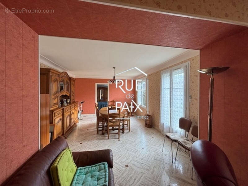 Maison à ASSAIS-LES-JUMEAUX