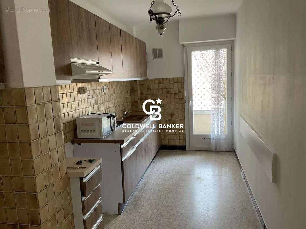 Appartement à HYERES