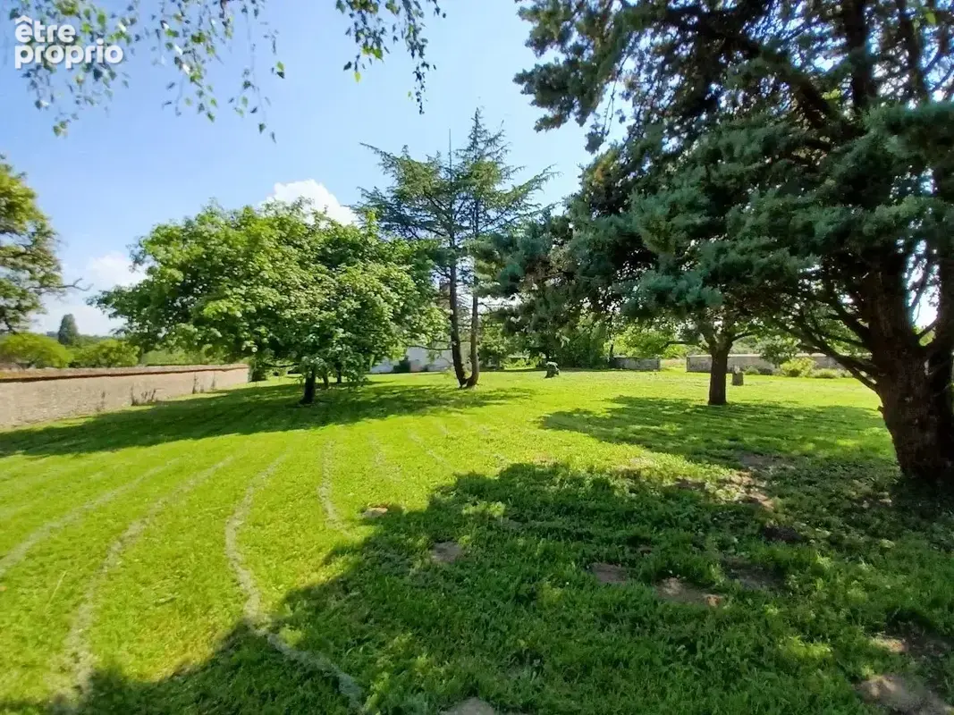 A vendre dans l'Indre, une belle villa avec gîte et jardin. - photo 30