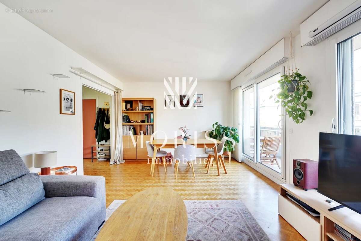 Appartement à PARIS-12E