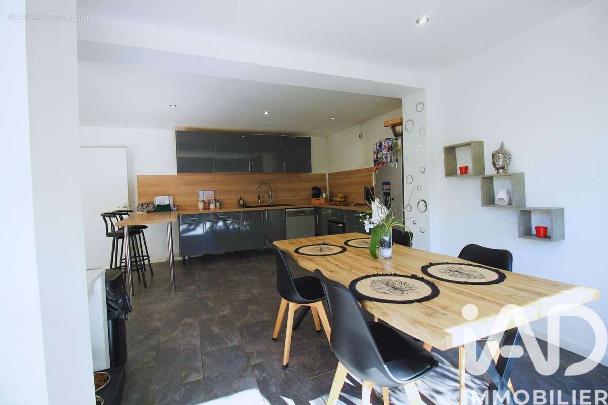 Photo 4 - Maison à AUBAGNE
