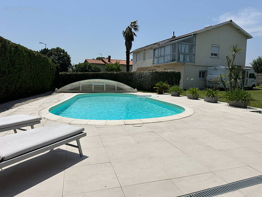 Maison à CORNEBARRIEU