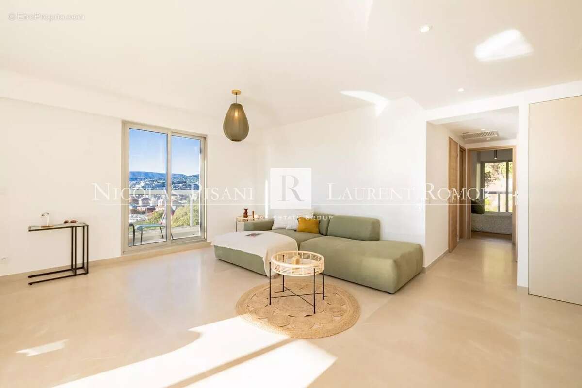 Appartement à NICE