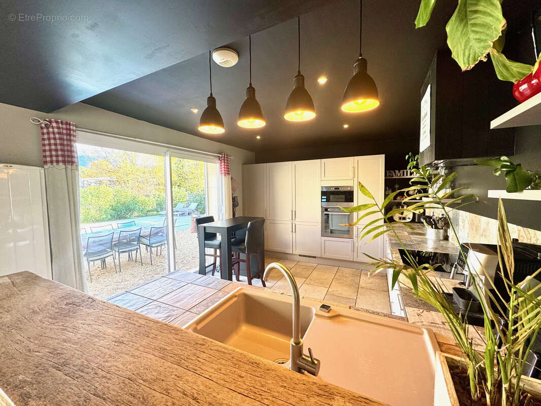 Maison à MALAUCENE