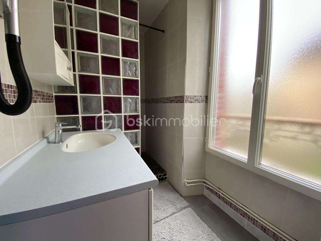 Maison à SAINT-SAUVEUR-LES-BRAY