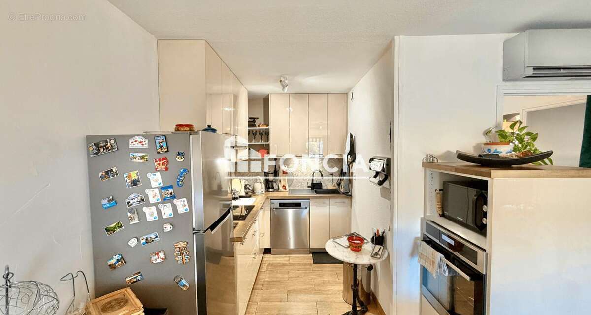 Appartement à LA CROIX-VALMER