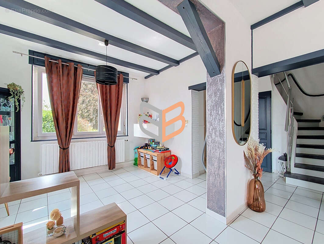 Maison 104 m² à Tressange  - photo 5