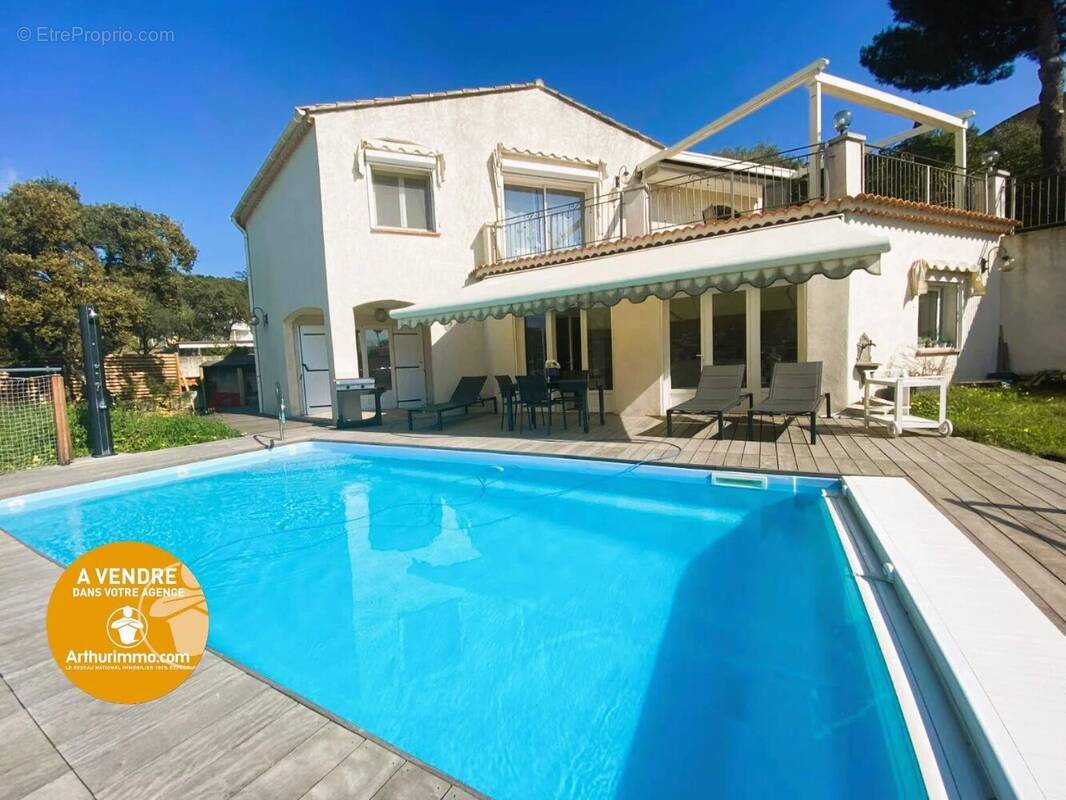 Maison à LE LAVANDOU