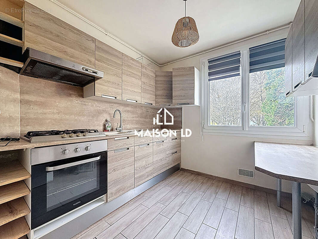 Appartement à HEROUVILLE-SAINT-CLAIR