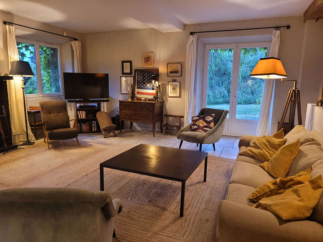 Maison à GARANCIERES