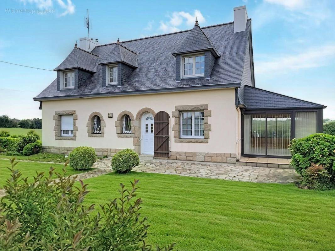 Maison à QUEMENEVEN