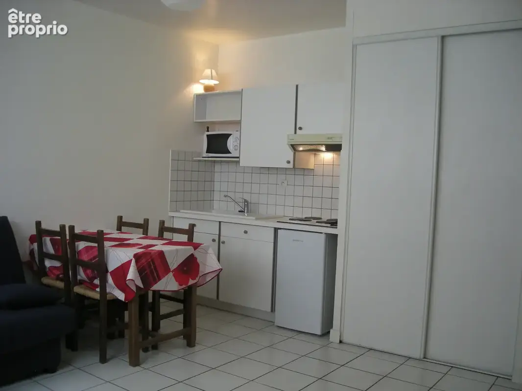Studio de 27m2  idéalement situé au cœur de Royan   À deux pas de la plage et du marché - photo 2