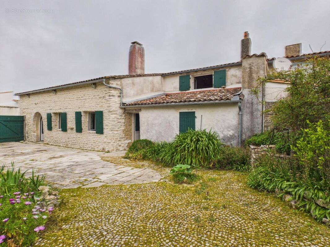 Photo 1 - Maison à SAINT-CLEMENT-DES-BALEINES