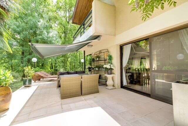 Maison à SAINT-JEAN