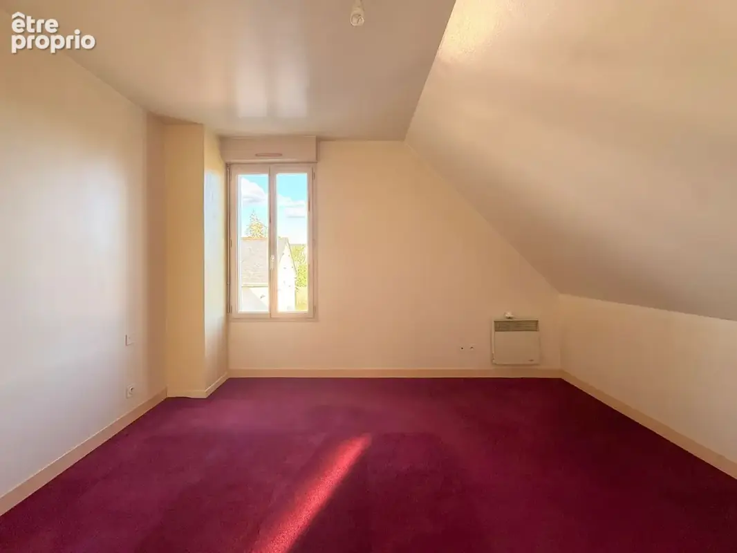 Maison trois chambres avec jardin clos à Villevêque - photo 6