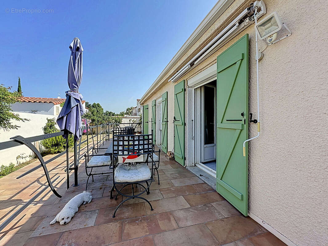 LE SOLER VILLA Plain pied 3 faces accès PMR - photo 4