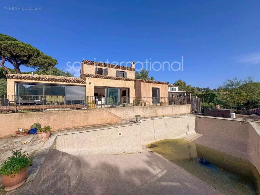 Maison à GRIMAUD
