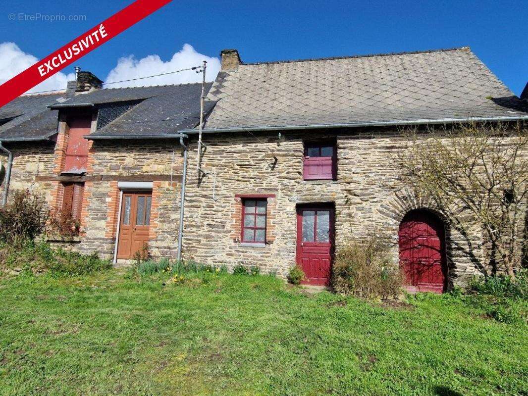 Maison à LA CHAPELLE-BOUEXIC