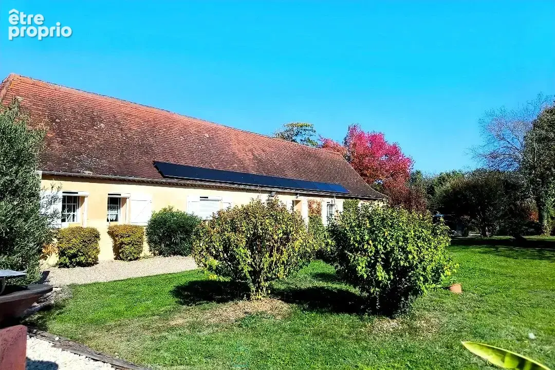 Longere avec piscine sur 1.5 ha clos - photo 20