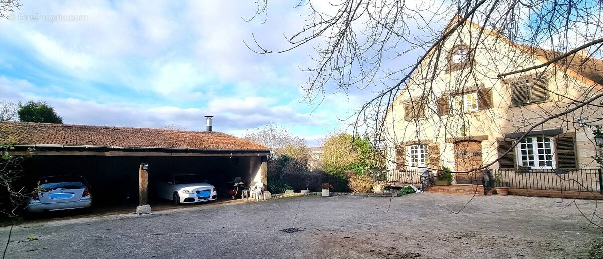 Maison à MANTES-LA-JOLIE
