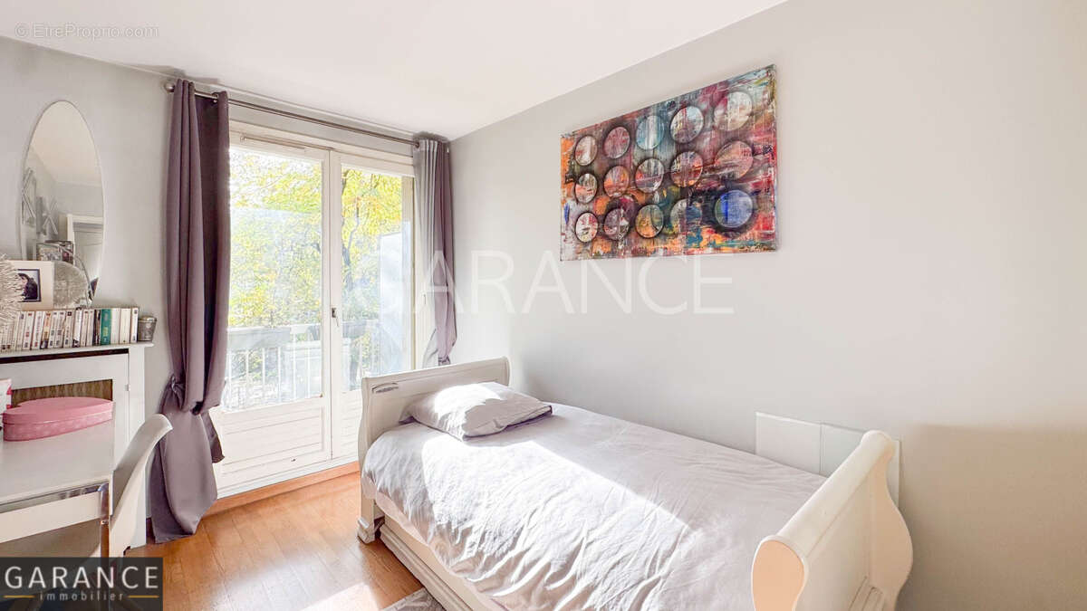 Appartement à PARIS-12E