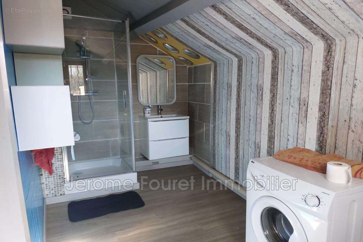 Maison à COMBRESSOL