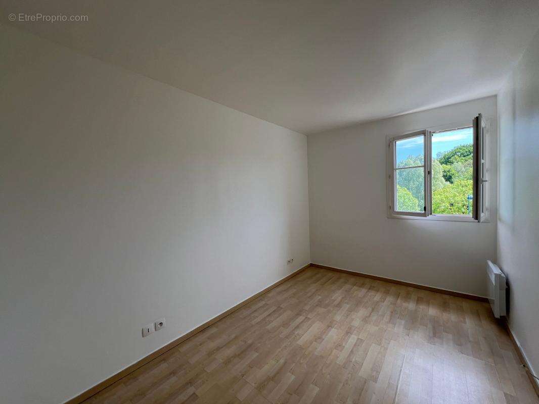 Appartement à MAGNY-LE-HONGRE