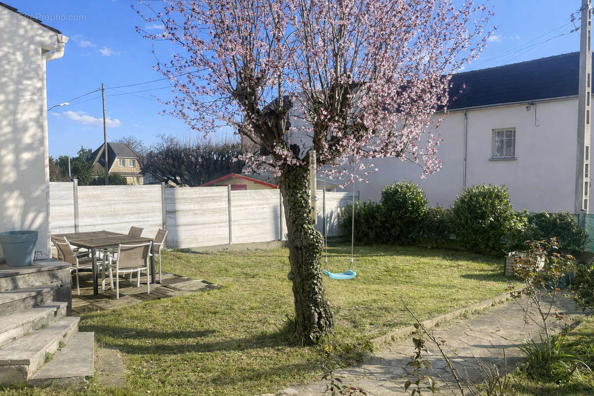 Maison à NEUILLY-PLAISANCE