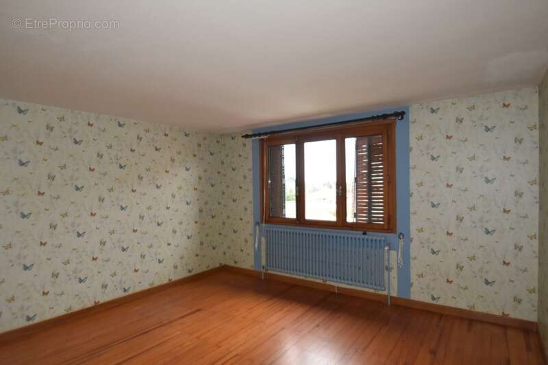 Maison à CHAUFFAILLES