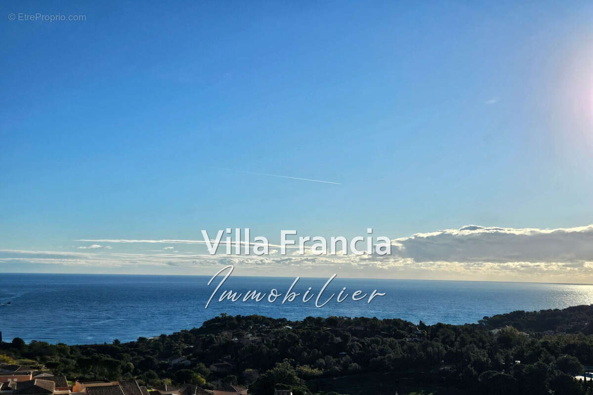 Appartement à SAINT-RAPHAEL