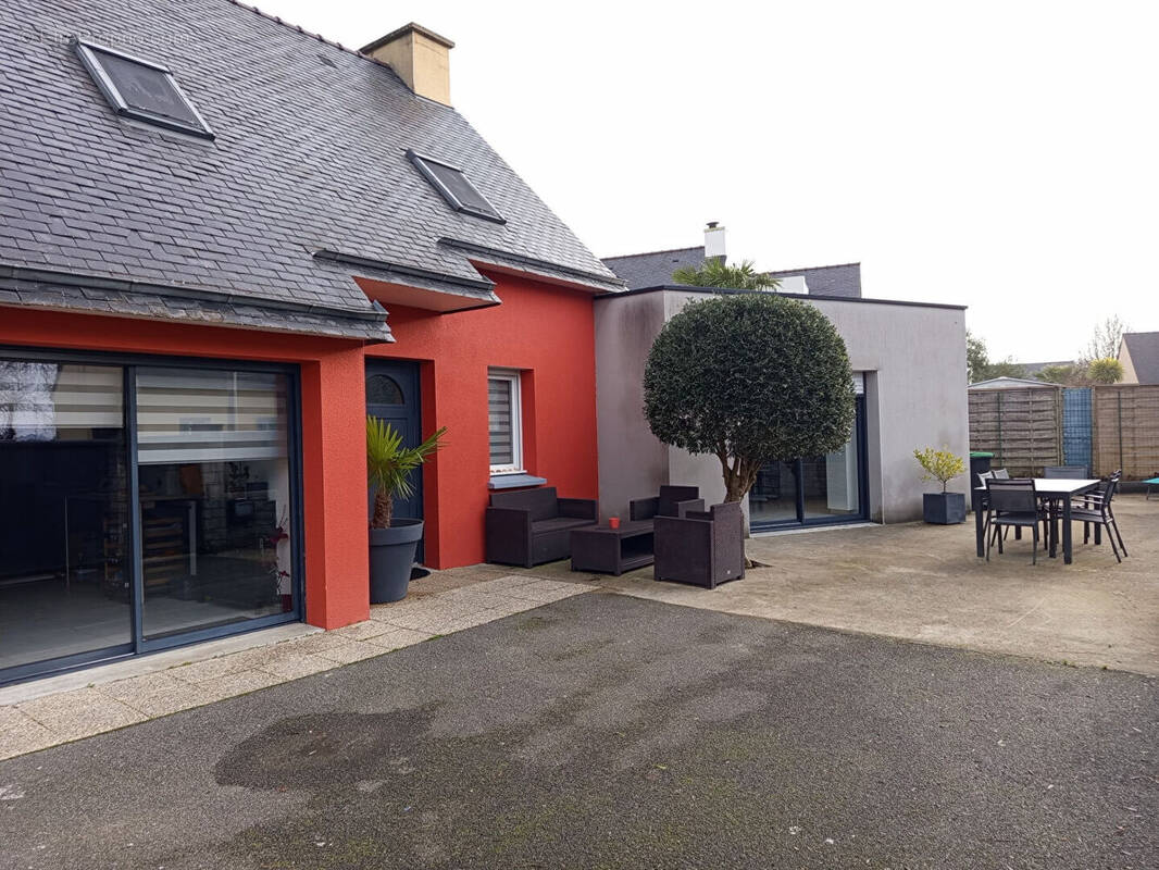 Maison à LOCMIQUELIC