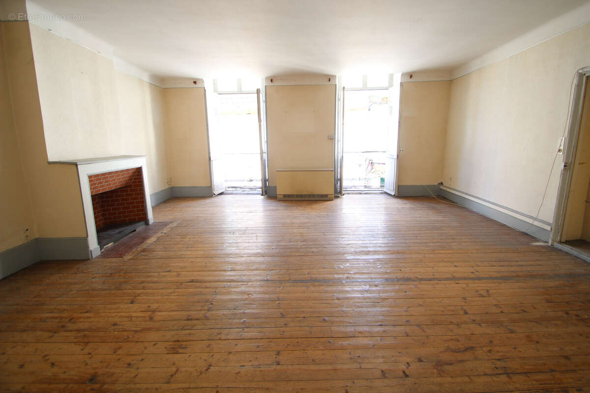 Appartement à BOURBON-LANCY