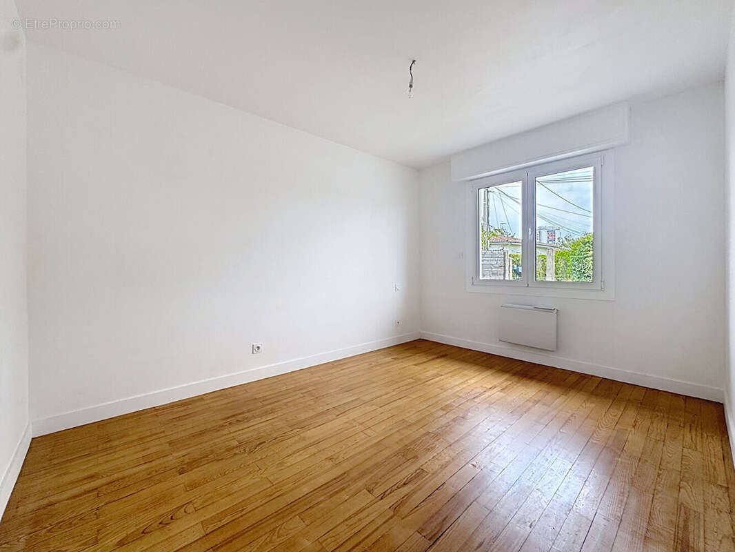 Maison Eysines 5 pièce(s) 88 m2 - photo 8