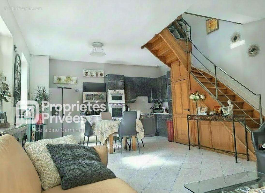 Maison Mettray 6 pièce(s) 126.5 m2 - photo 4