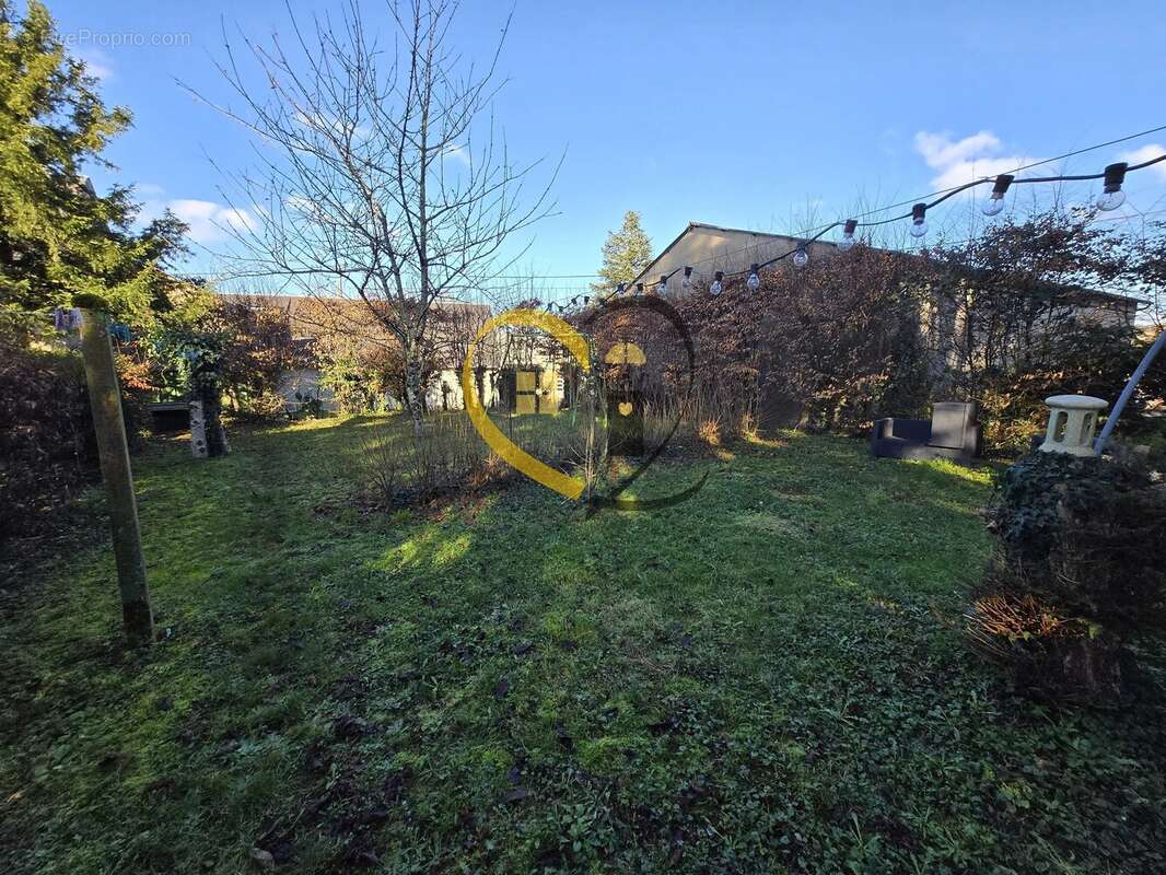 Maison à MENETOU-SALON