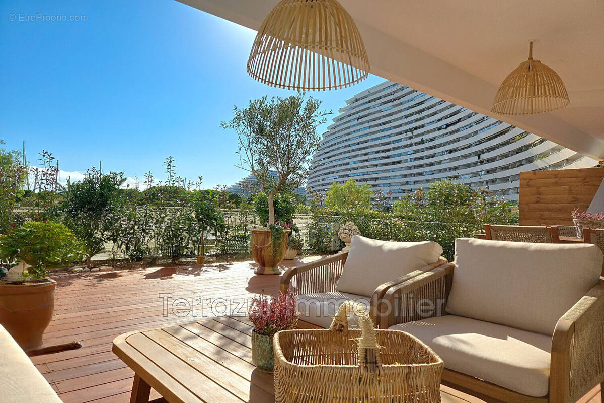 Appartement à VILLENEUVE-LOUBET