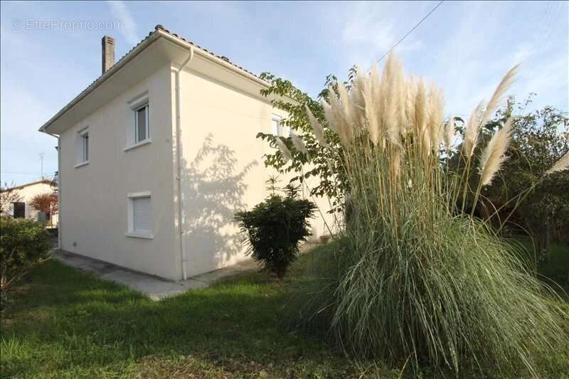 MAISON  BERGERAC - 6 pièce(s) - 115 m2 - photo 2