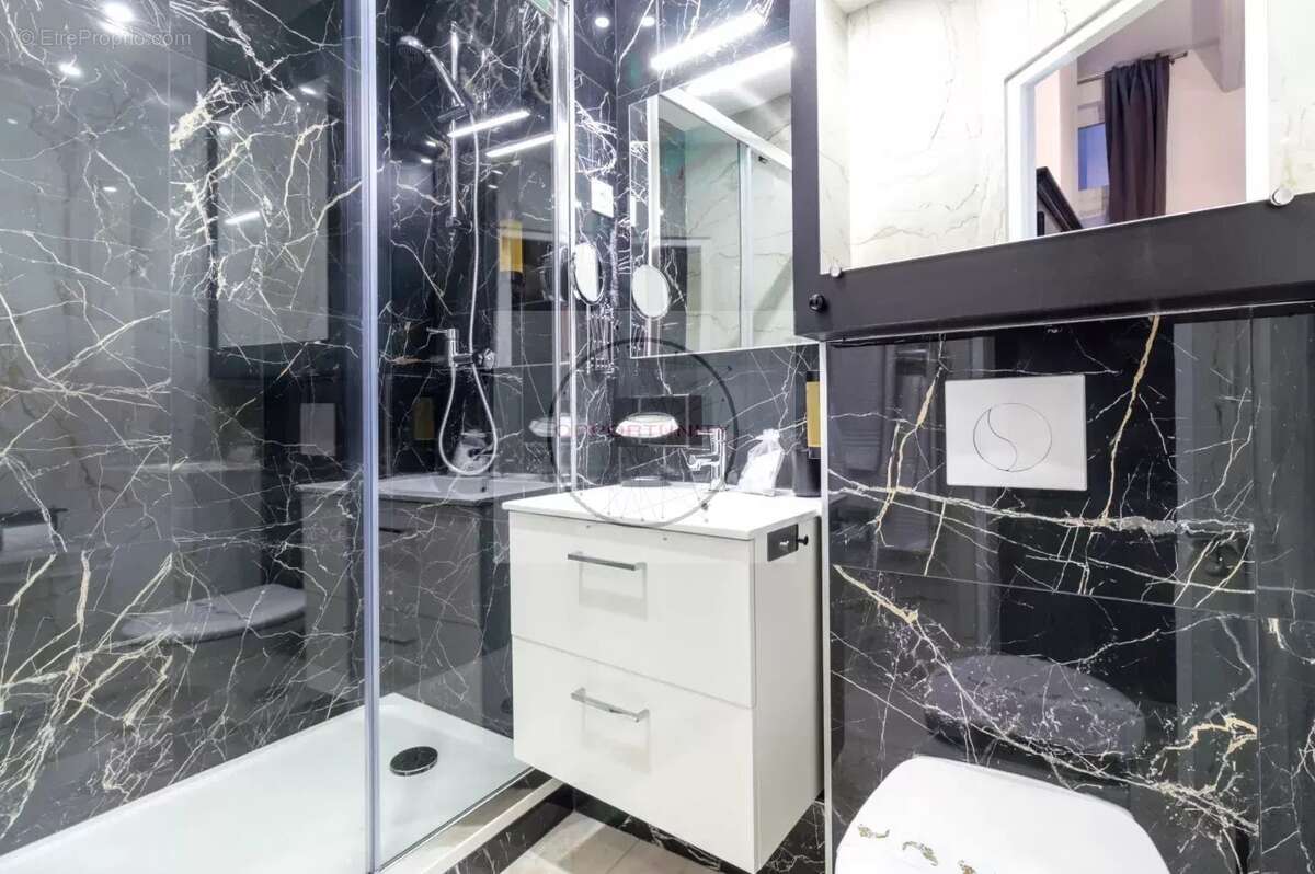 Commerce 303 m² à Troyes  - photo 16
