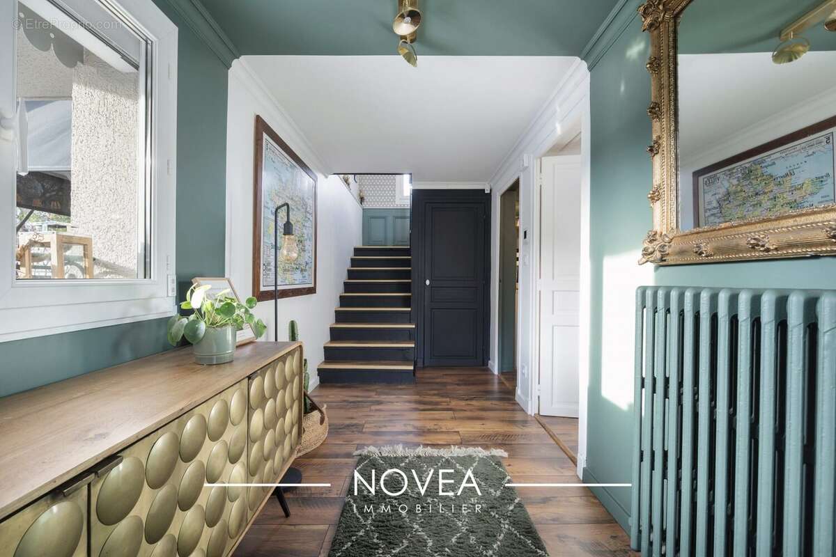 Maison à RILLIEUX-LA-PAPE