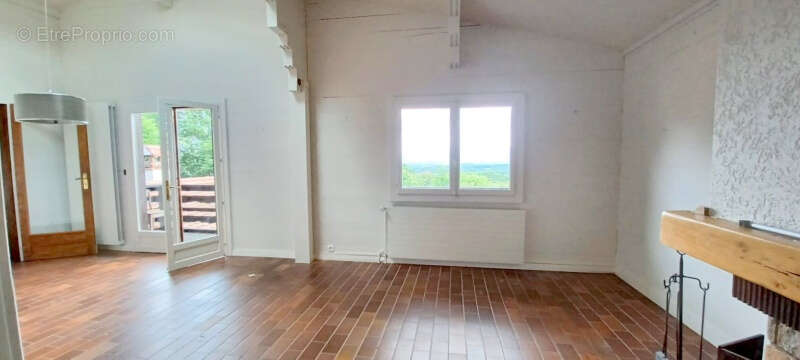 Maison 6 pièces avec piscine et terrain - photo 7