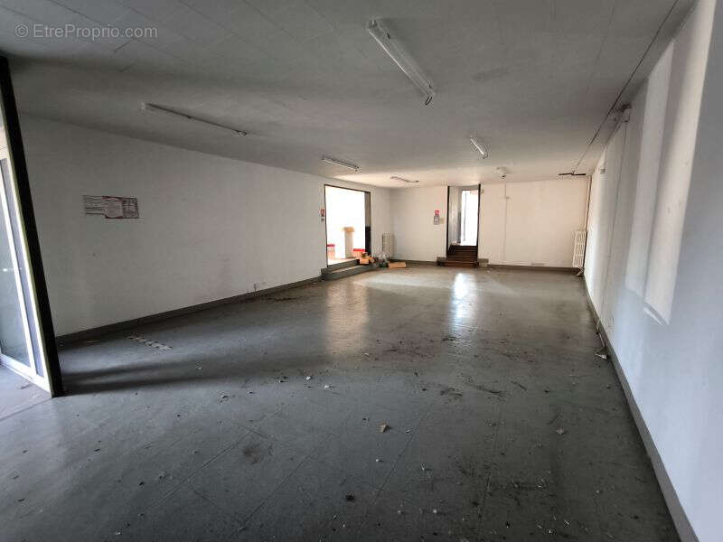 Commerce à CHATEAU-THIERRY