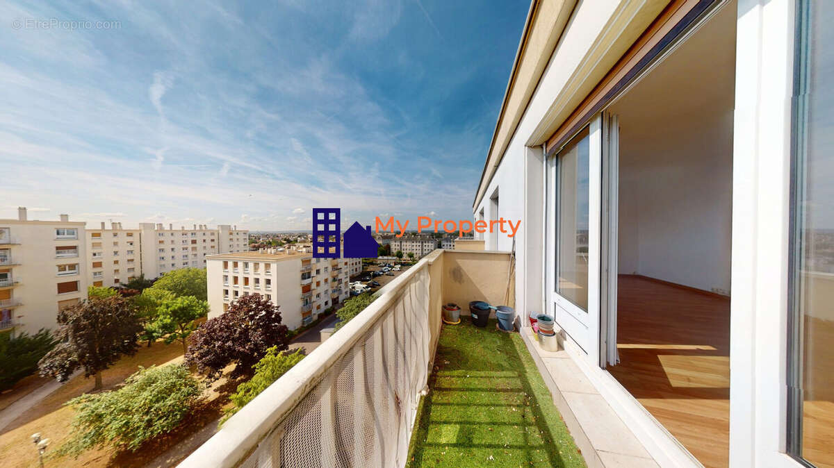 Appartement à HOUILLES