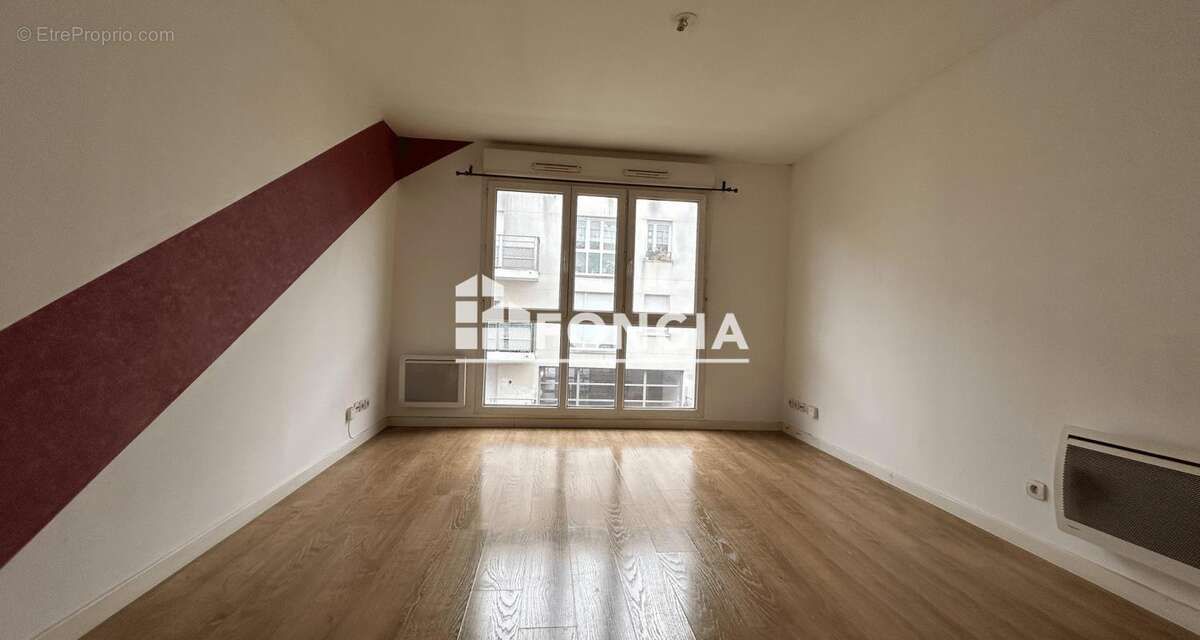 Appartement à CORBEIL-ESSONNES