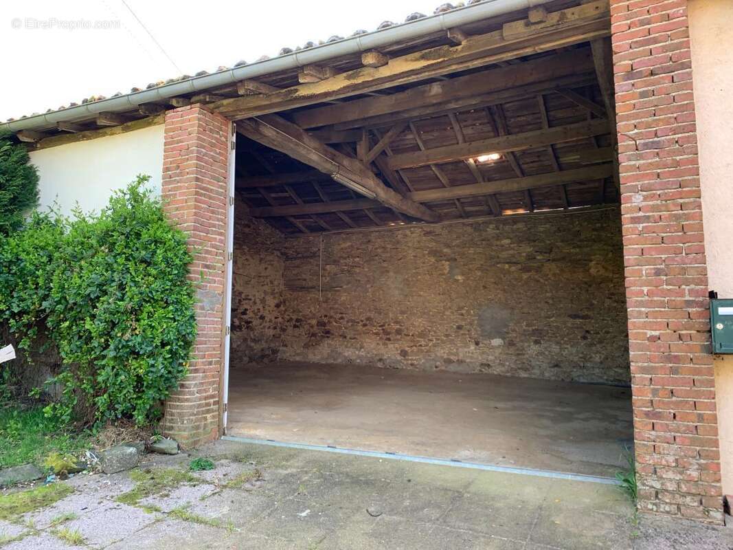 Maison à JALLAIS
