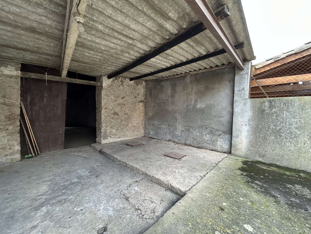 Maison à MARSEILLETTE