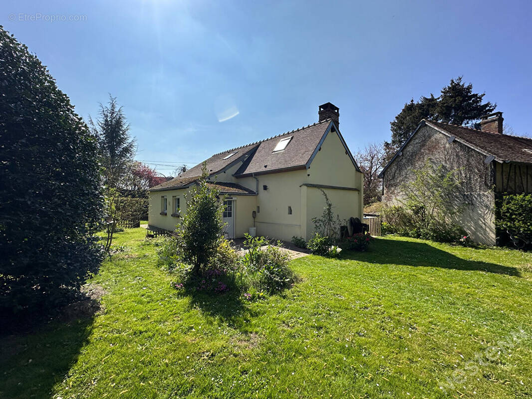 Maison à CHAUMONT-EN-VEXIN