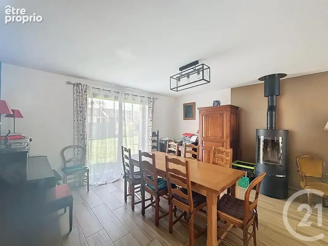 Maison 7 pièces 203 m² à vendre à Rambouillet (78120) - photo 5