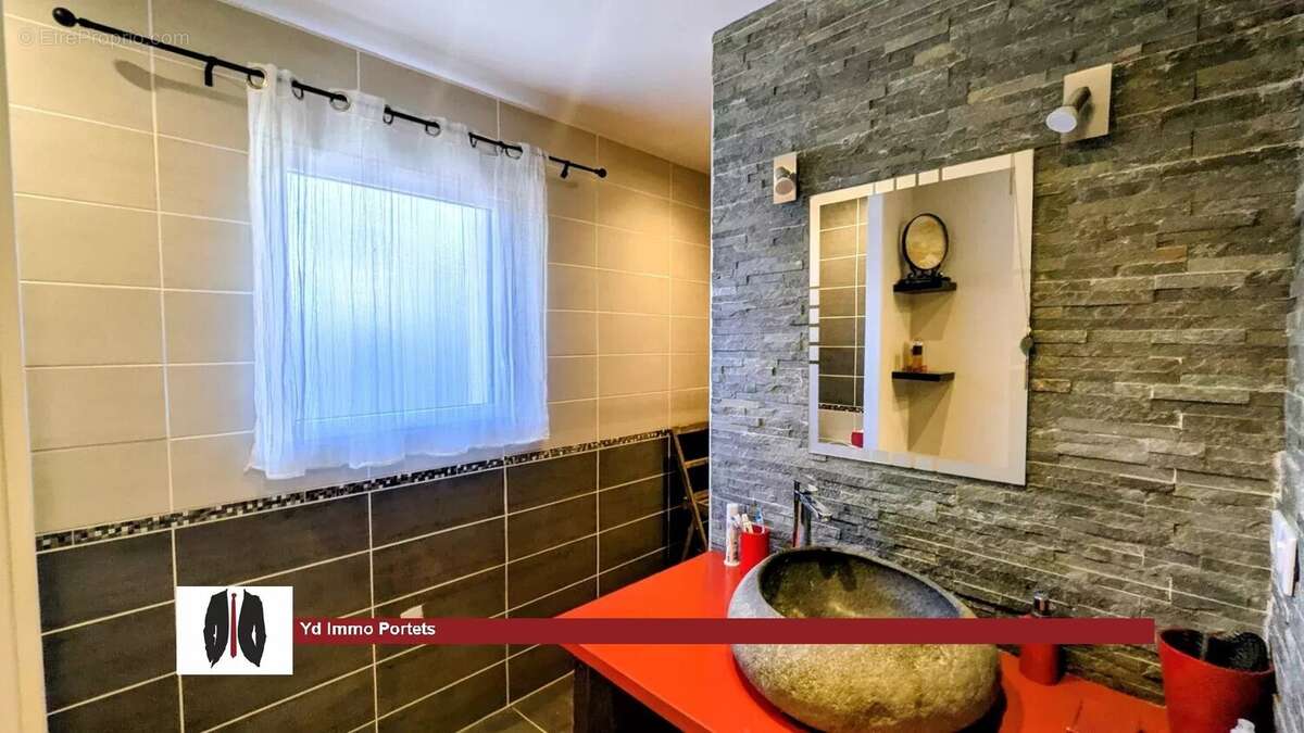 Maison à SAINT-SELVE