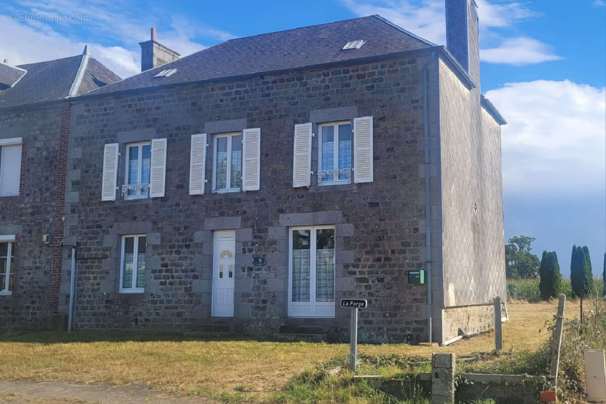 Maison à BEAUMESNIL